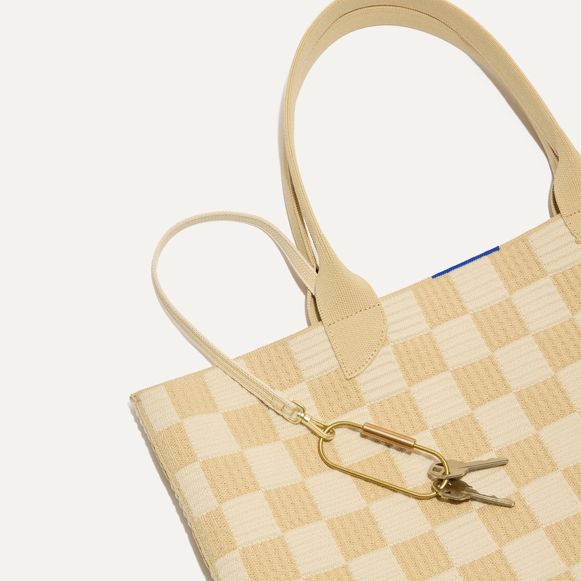 086_LightweightTote_CheckerSand_Keys_3356.jpg