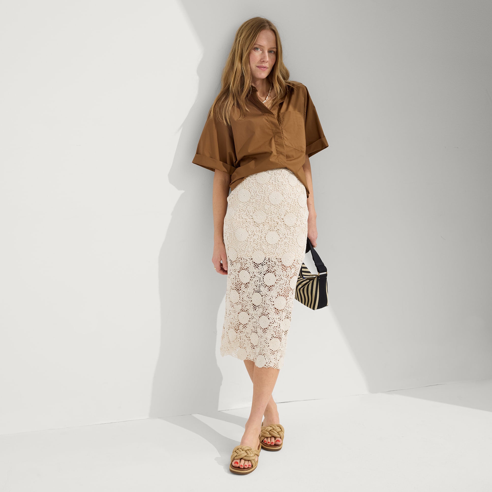 191_SummerSandal_Gold_OnFigure_1592.jpg