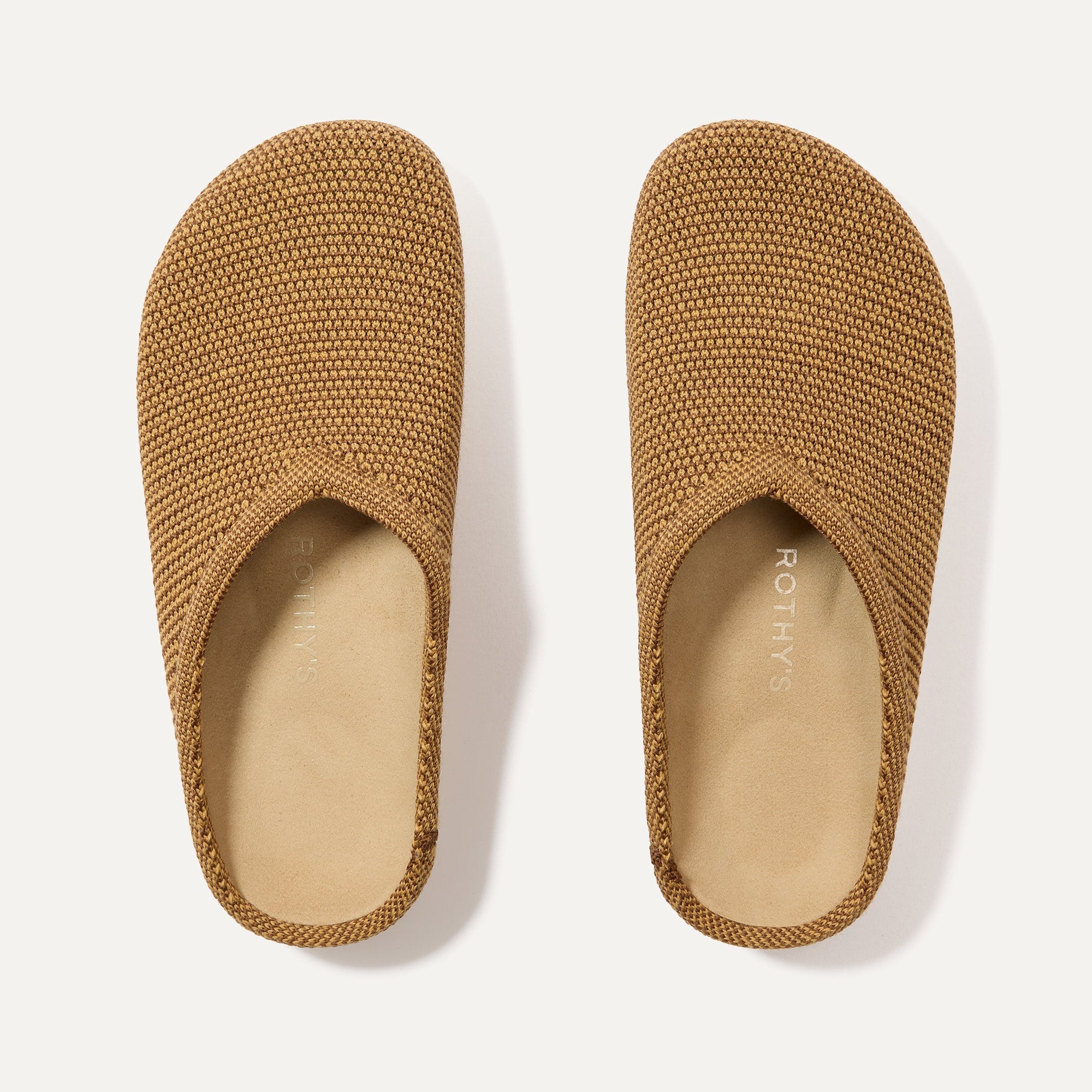 199_CasualClog_WheatRa_a-Knit_PrimaryOverhead_6557.jpg