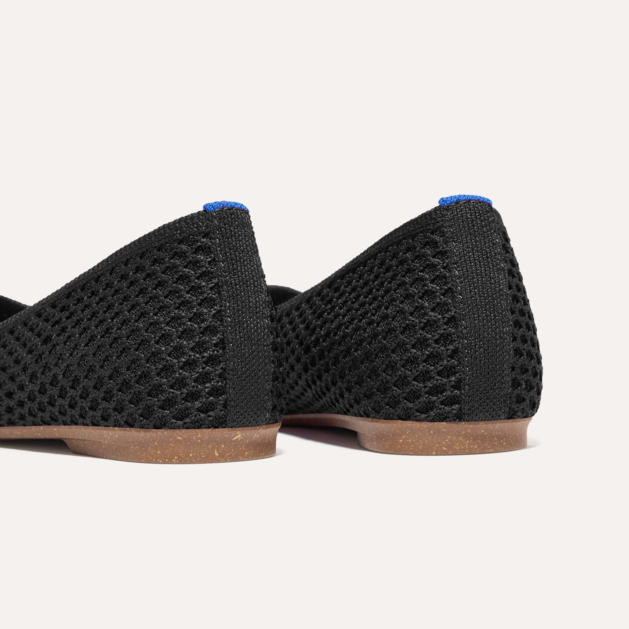 210_MaxSquare_BlackMesh_Heel_2232.jpg