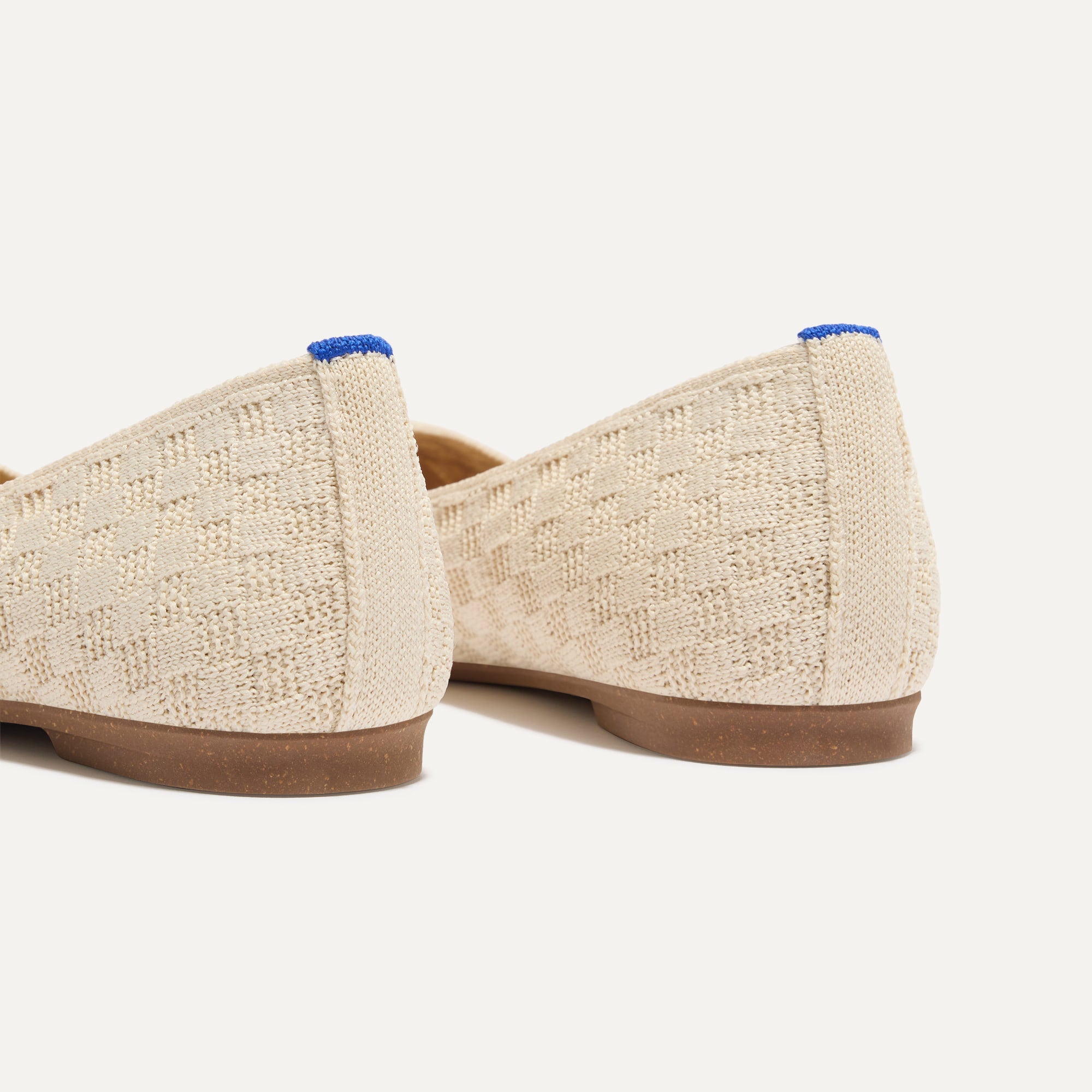 210_MaxSquare_Conch_Heel_5778.jpg