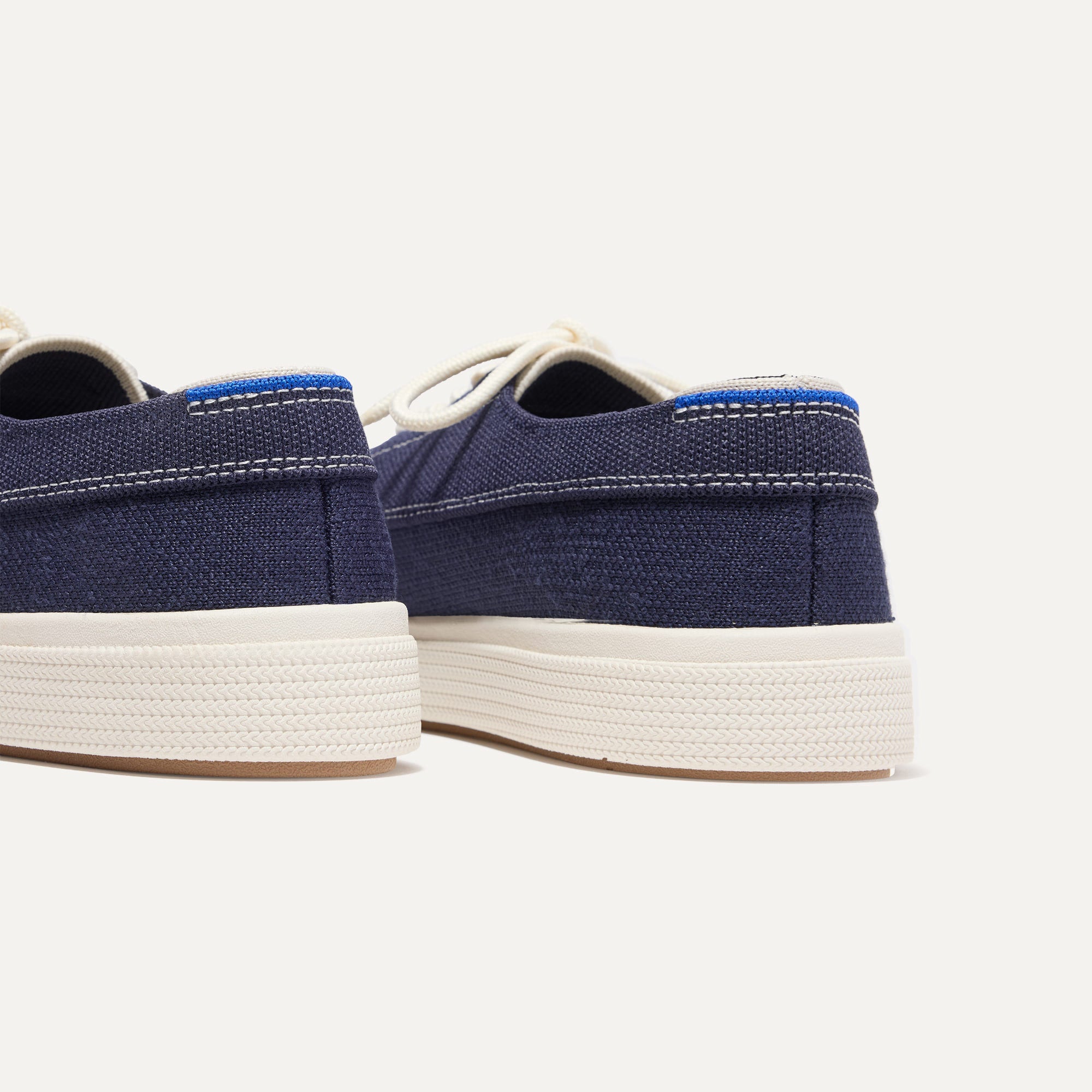 255_RavelloBoatShoe_NauticalNavy_Heel_8907.jpg