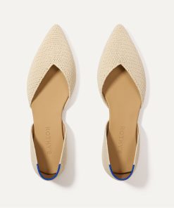 The D'Orsay Point - Conch Raffia-Knit