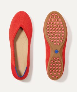 The Daily Flat - Showstopper Red